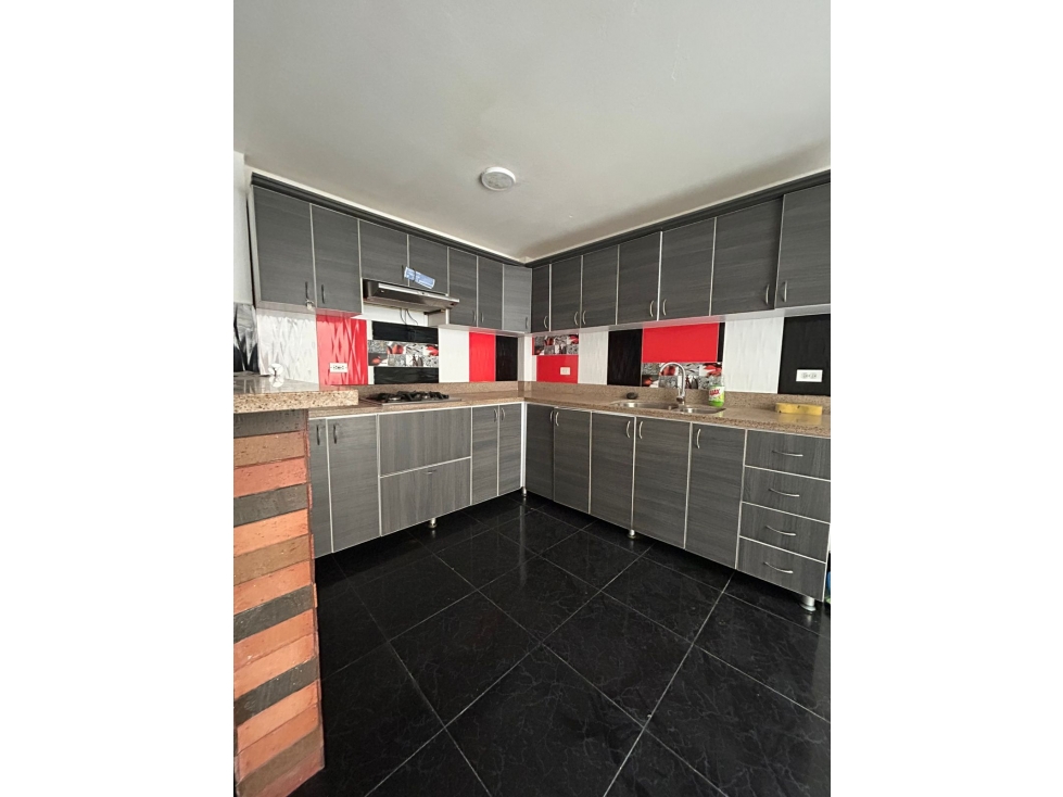 Arriendo Oficna en Rionegro, Antioquia - 2