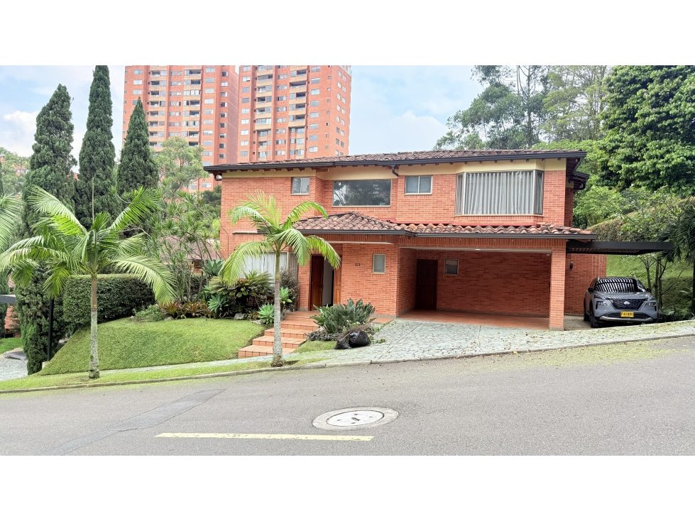 Casa en Venta, Medellin, en el Poblado Sector la Calera