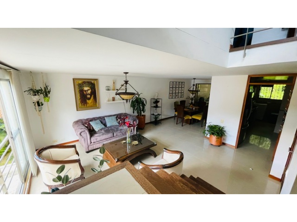 Casa en Venta, Envigado, sector cumbres