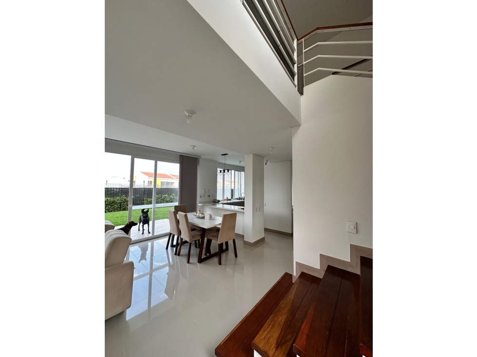 VENTA DE CASA EN EL PROYECTO EL CASTILLO - 3