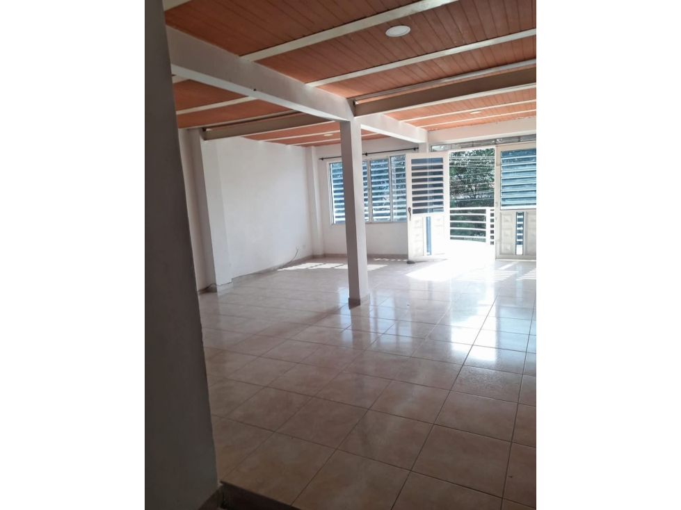 EDIFICIO EN VENTA - MUNICIPIO DE GUACARÍ - 6