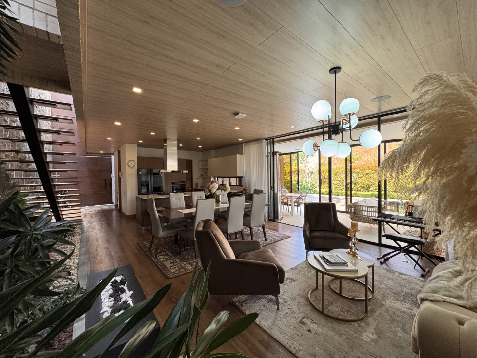 HERMOSA CASA CON PISCINA EN VENTA ALTO DE PALMAS -UNIDAD EXCLUSIVA. — foto 5
