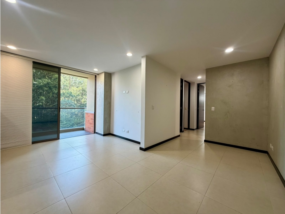 Hermosos apartamento- en renta Altos del Poblado. — foto 4