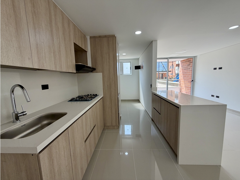 Amplio apto con excelente ubicación -en la Estrella a la Venta. — foto 5