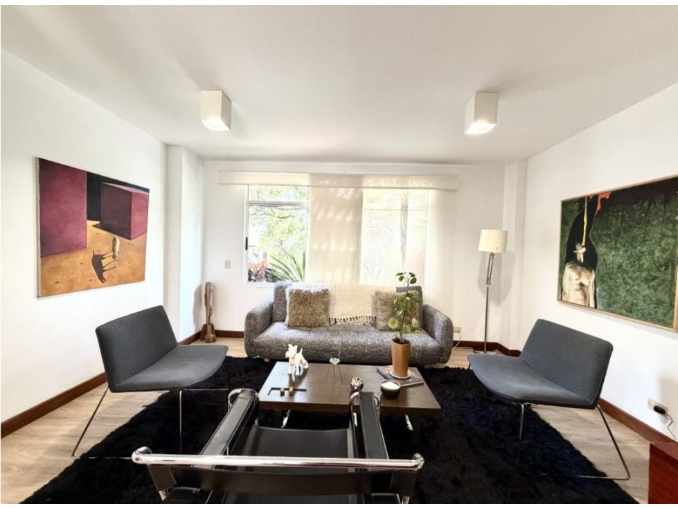 VENTA DE CASA EN ENVIGADO -SECTOR ESMERALDAL.