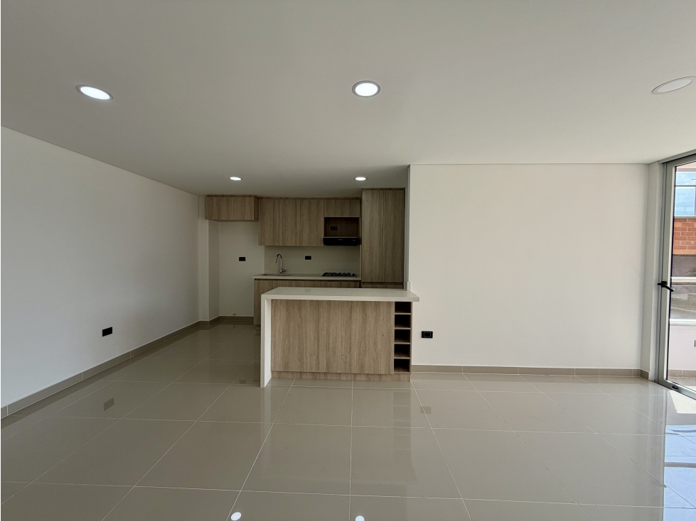 Amplio apto con excelente ubicación -en la Estrella a la Venta. — foto 2