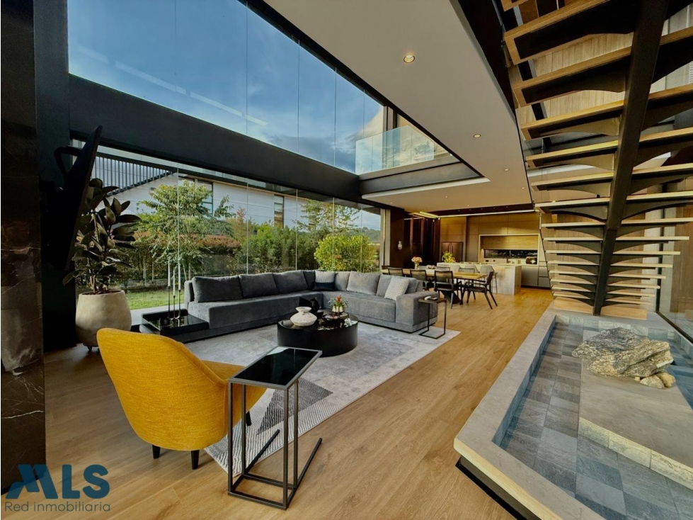 Venta de Casa Magna Moderna e Innovadora. — foto 4