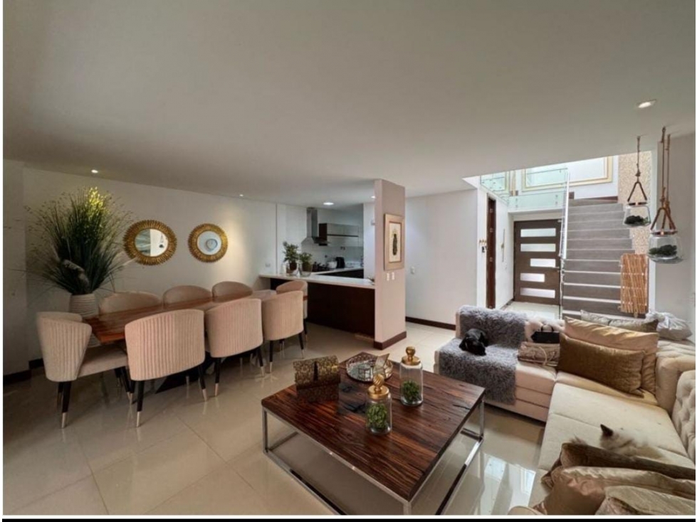 VENTA DE CASA DE 2 NIVELES EN ENVIGADO SECTOR EL ATRAVESADO — foto 3