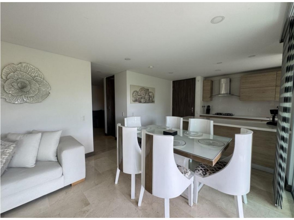 APARTAMENTO EN ARRIENDO AMOBLADO- EN EL POBLADO. — foto 6