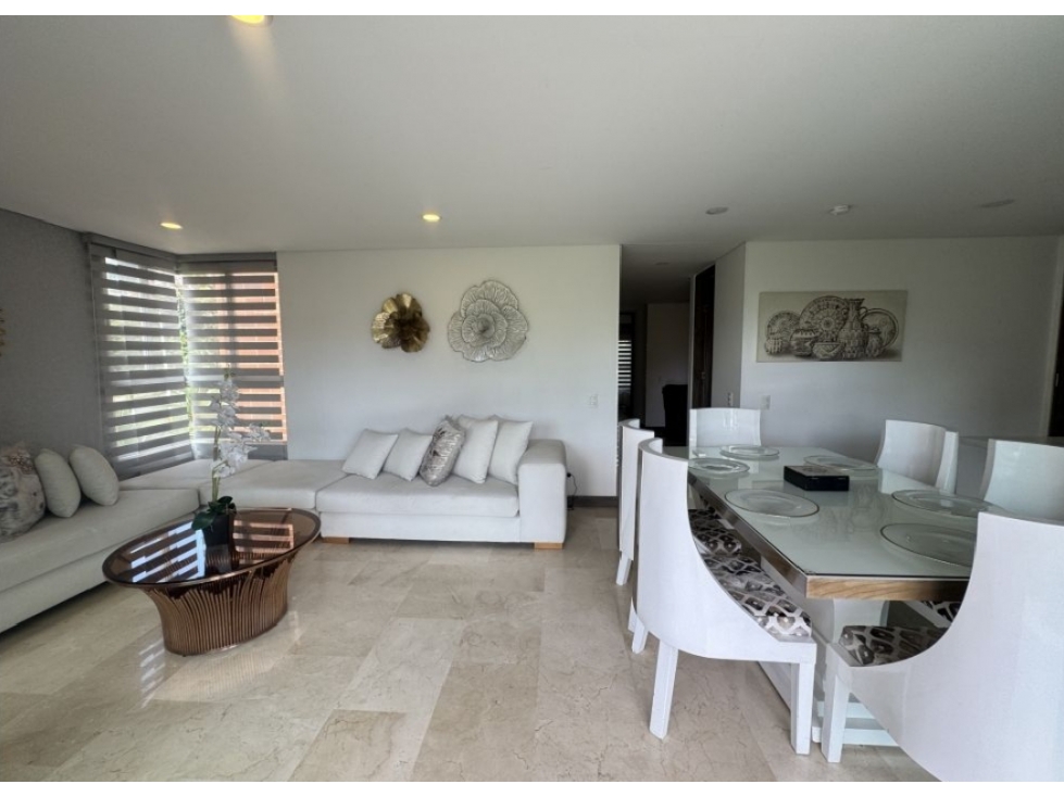 APARTAMENTO EN ARRIENDO AMOBLADO- EN EL POBLADO. — foto 3