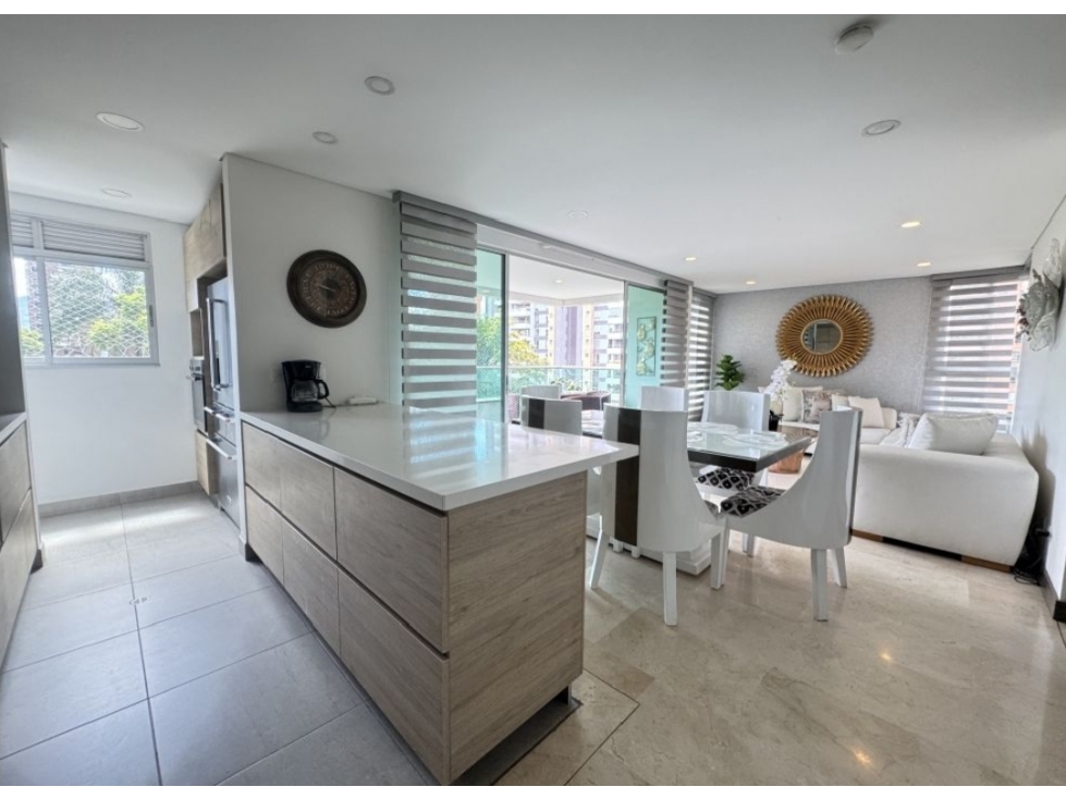 APARTAMENTO EN ARRIENDO AMOBLADO- EN EL POBLADO. — foto 2