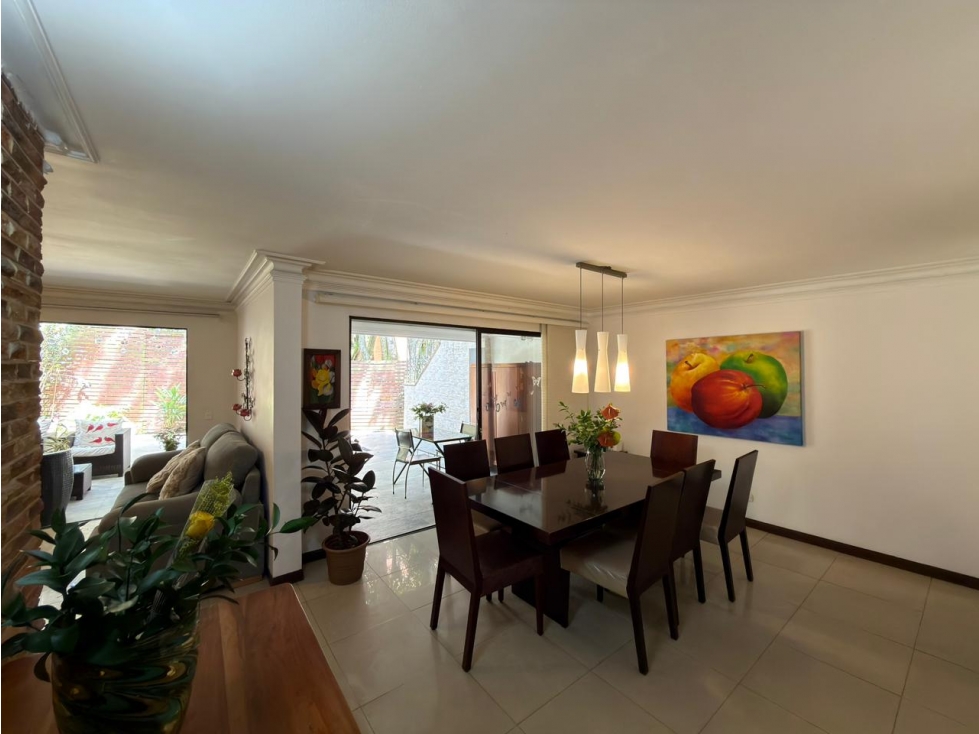CASA EN VENTA EN EL POBLADO. — foto 4