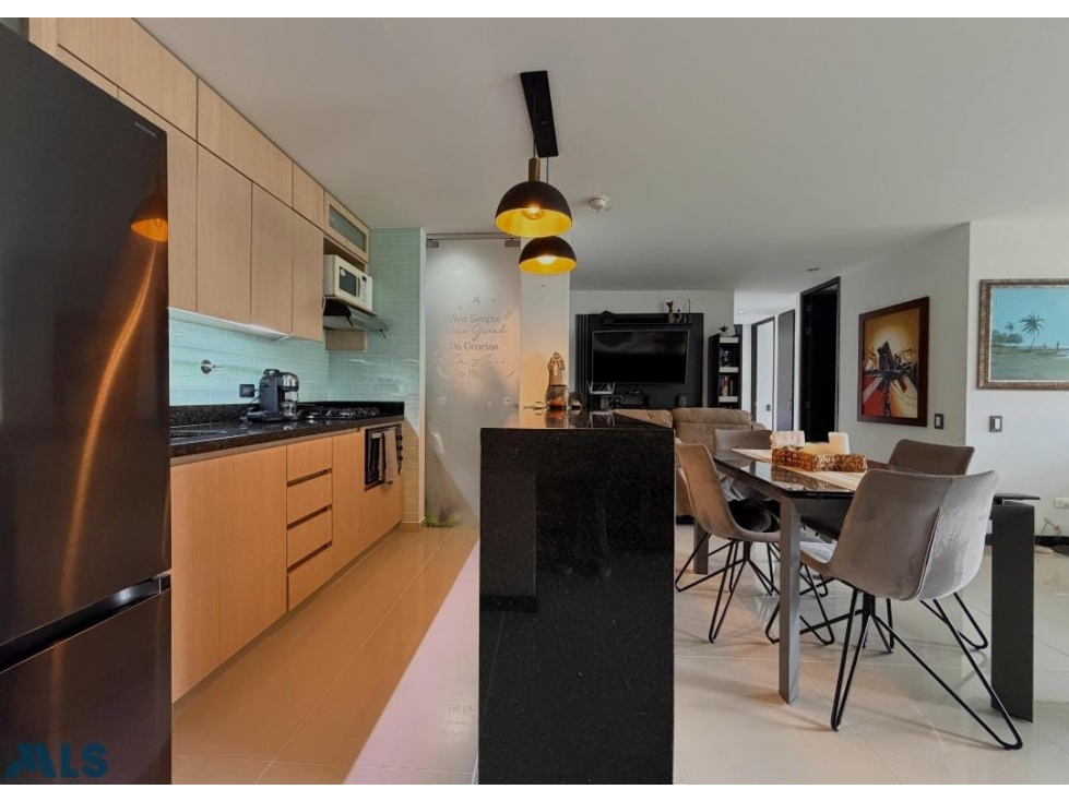 VENTA DE APARTAMENTO EN ENVIGADO- SECTOR LOMA DE LAS BRUJAS — foto 2