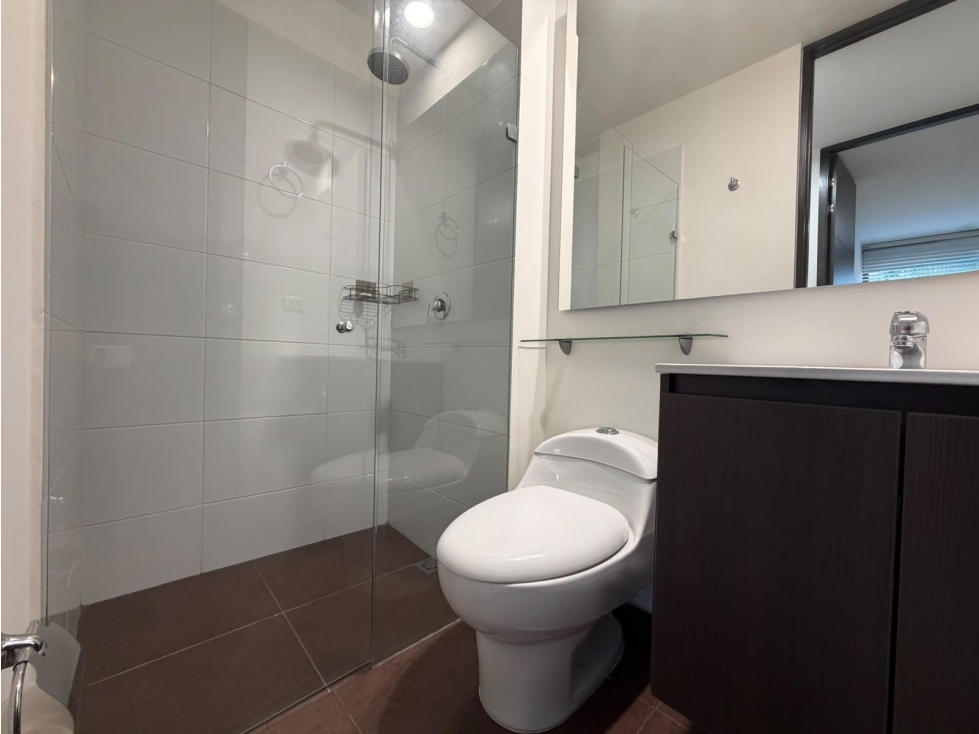 Hermosos apartamento- en renta Altos del Poblado. — foto 5