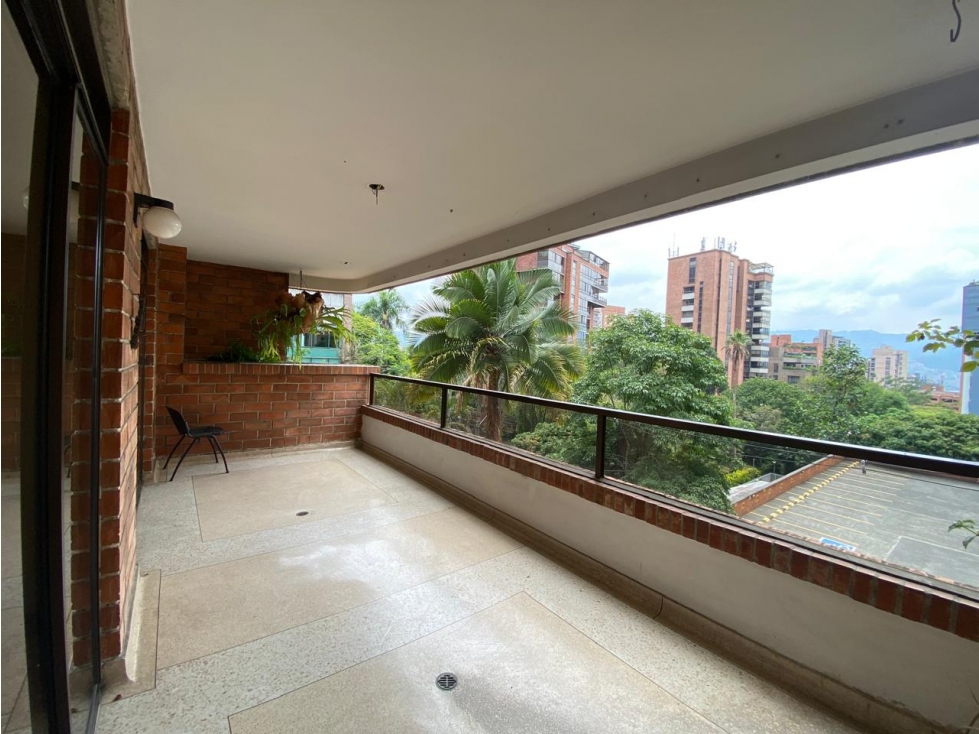 VENTA DE APARTAMENTO- EN EL POBLADO CASTROPOL