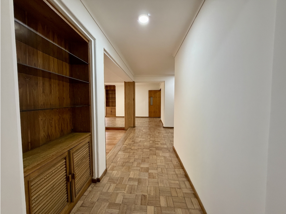 Amplio apto perfecto para remodelar a la venta -en Zuñiga — foto 4