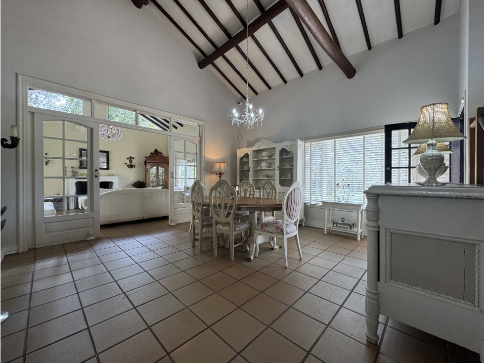Amplia Finca con casa de mayordomo y huéspedes Rionegro a la venta. — foto 4