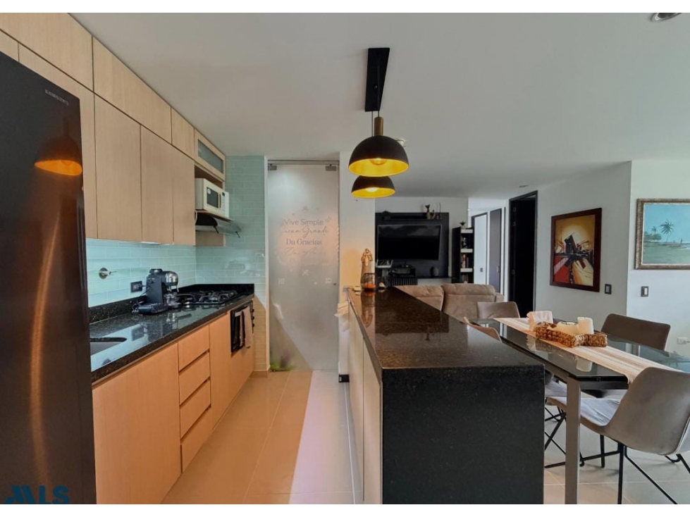 VENTA DE APARTAMENTO EN ENVIGADO- SECTOR LOMA DE LAS BRUJAS — foto 3