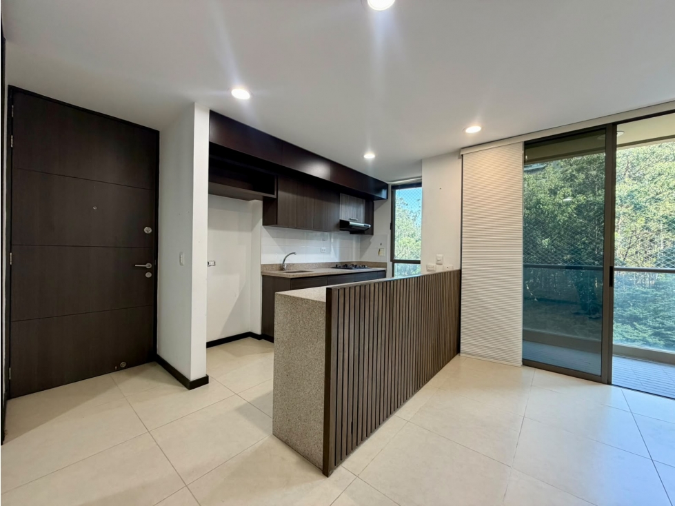 Hermosos apartamento- en renta Altos del Poblado.