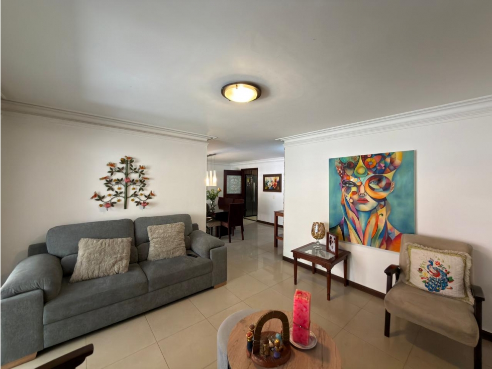CASA EN VENTA EN EL POBLADO. — foto 2