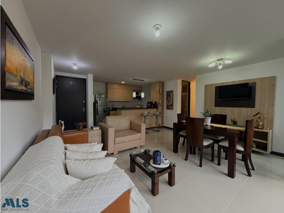 HERMOSO APARTAMENTO EN VENTA EN ENVIGADO LAS BRUJAS. — foto 3
