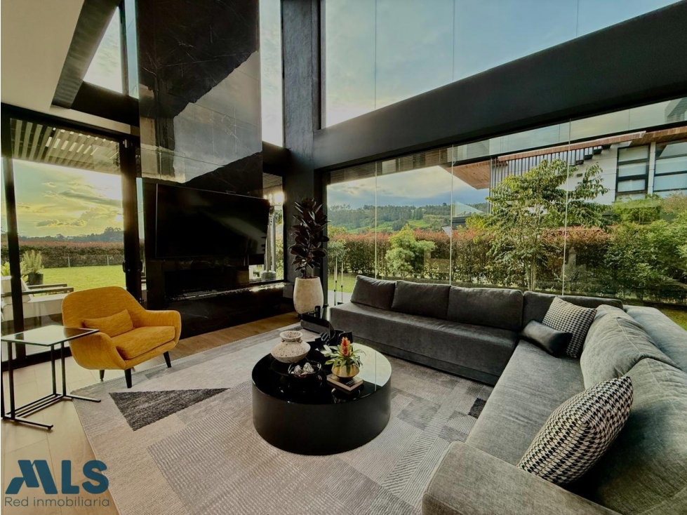 Venta de Casa Magna Moderna e Innovadora. — foto 5