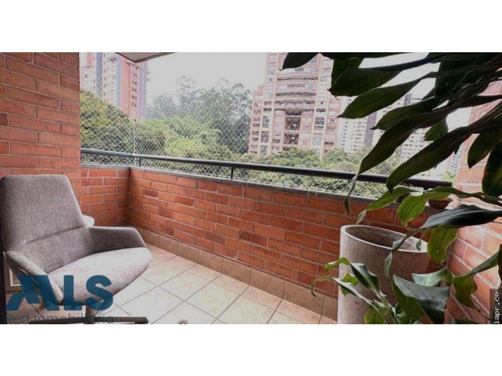 VENTA DE APARTAMENTO EN -EL TESORO — foto 5