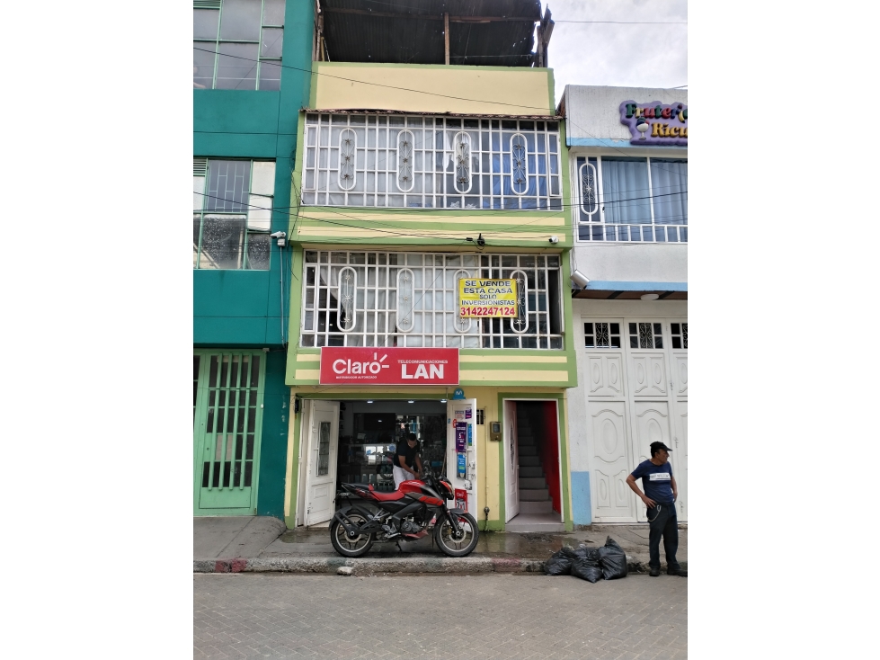 Casa Comercial Lucero Bajo