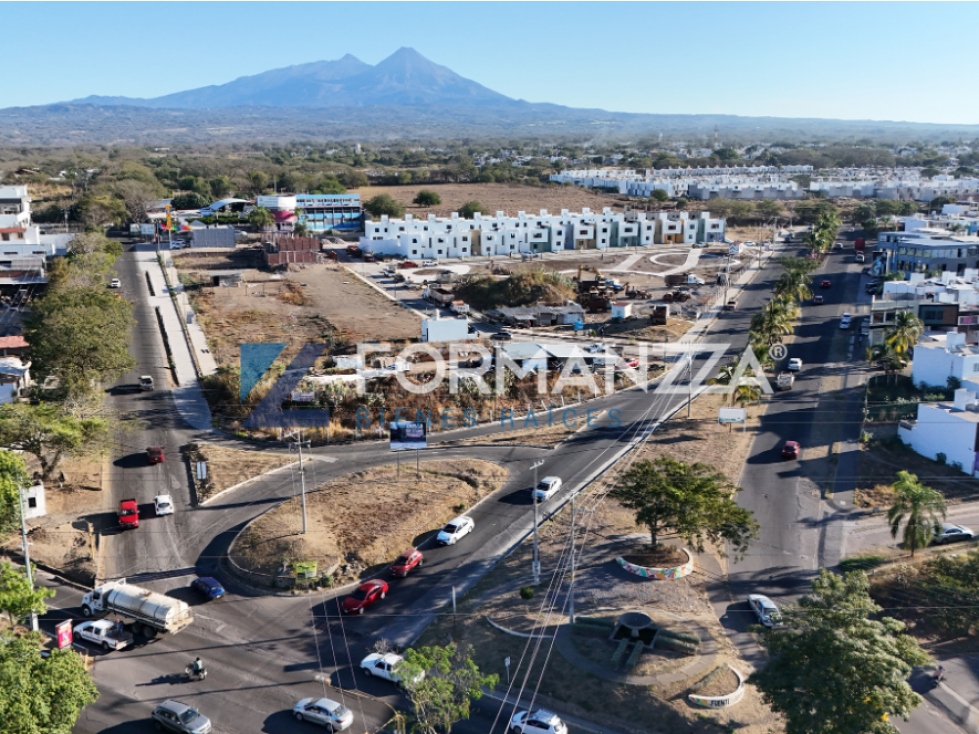 Lotes Comerciales en Venta en Linda Vista en Villa de Álvarez, Colima - 4