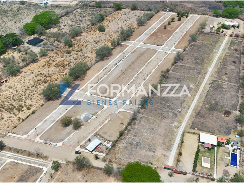 Terrenos Habs y Comerciales en Venta, Fracc. Valles de Comala, Comala - 1