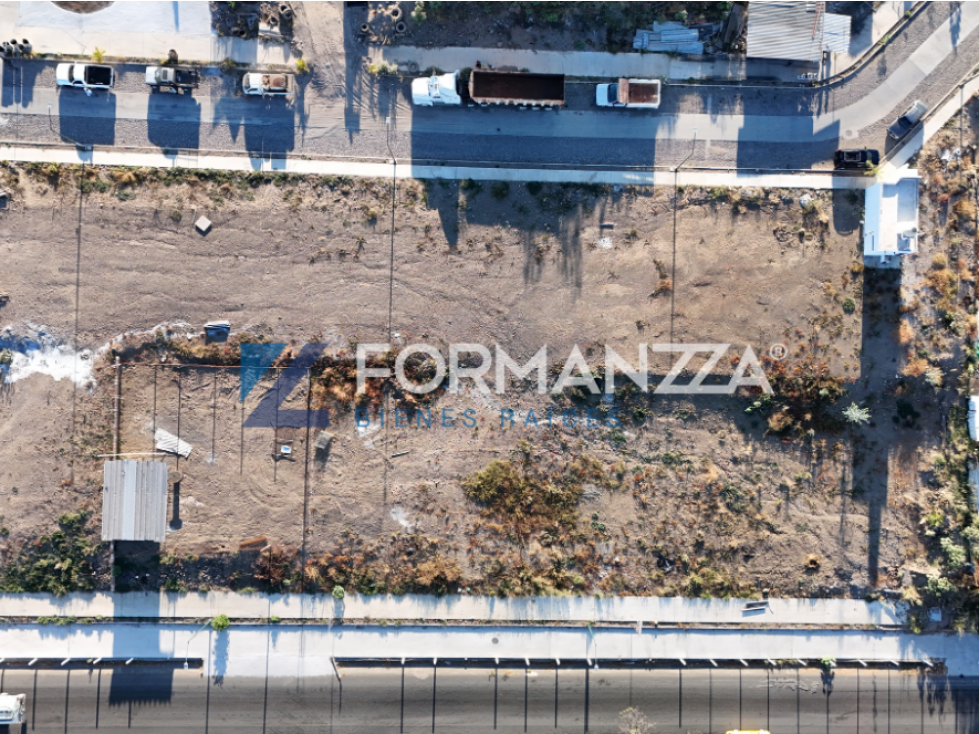 Lotes Comerciales en Venta en Linda Vista en Villa de Álvarez, Colima - 2
