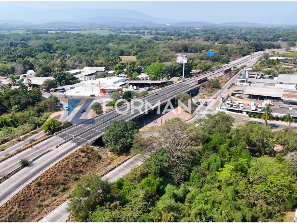 Terreno en Venta y Renta, Col. Bugambilias, Colima - 4