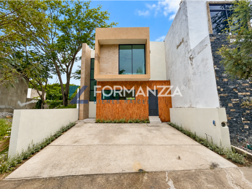 Casa Nueva "Mod Tokio 4" en Venta, Coto Priv. Pedregal Plus, Colima - 1