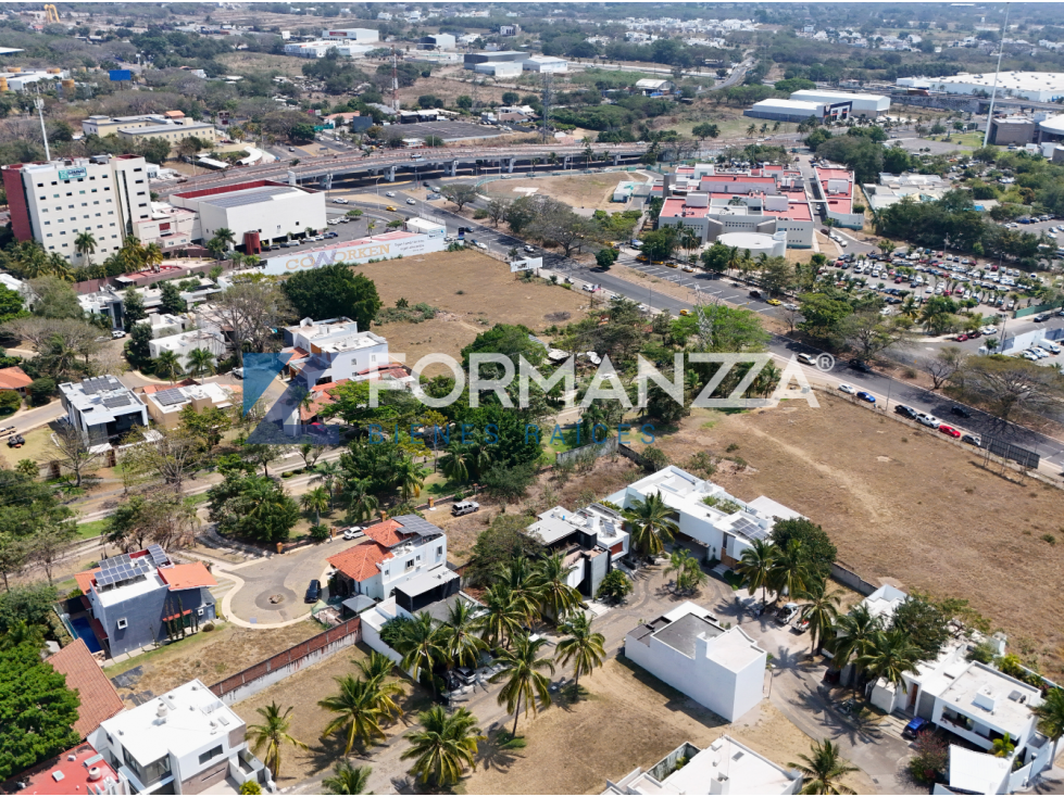 Terreno Hab. en Venta, Condominio Rincón de las Aves, Colima - 4