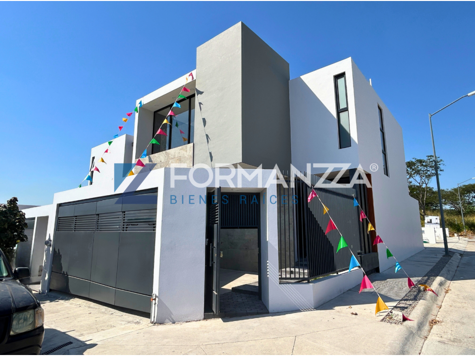 Casa Nueva en Venta en Residencial Punto Rioja, Colima