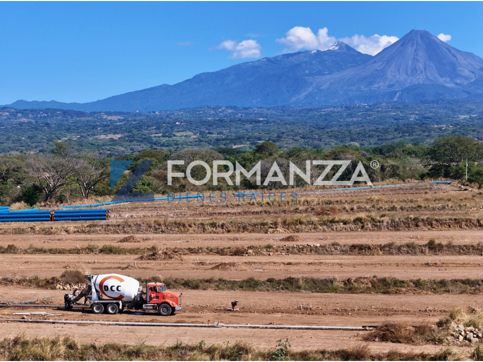 Lotes en Venta en Fraccionamiento Laguna Esmeralda en Villa de Álvarez - 6