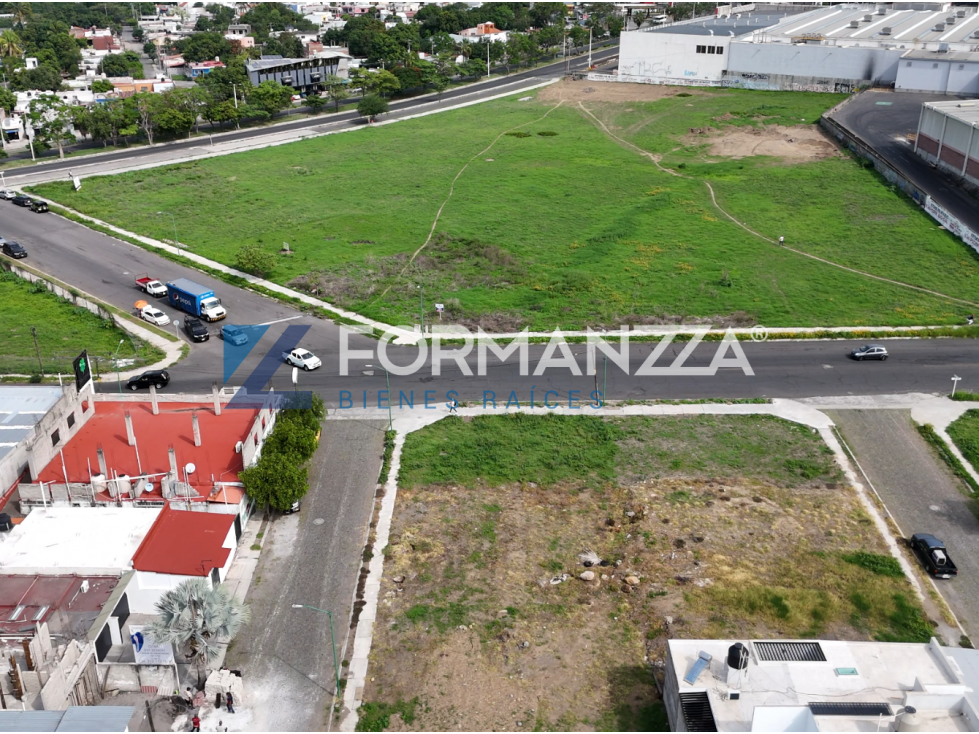 Terreno Comercial en Venta, Fracc. La Frontera, Villa de Álvarez - 2