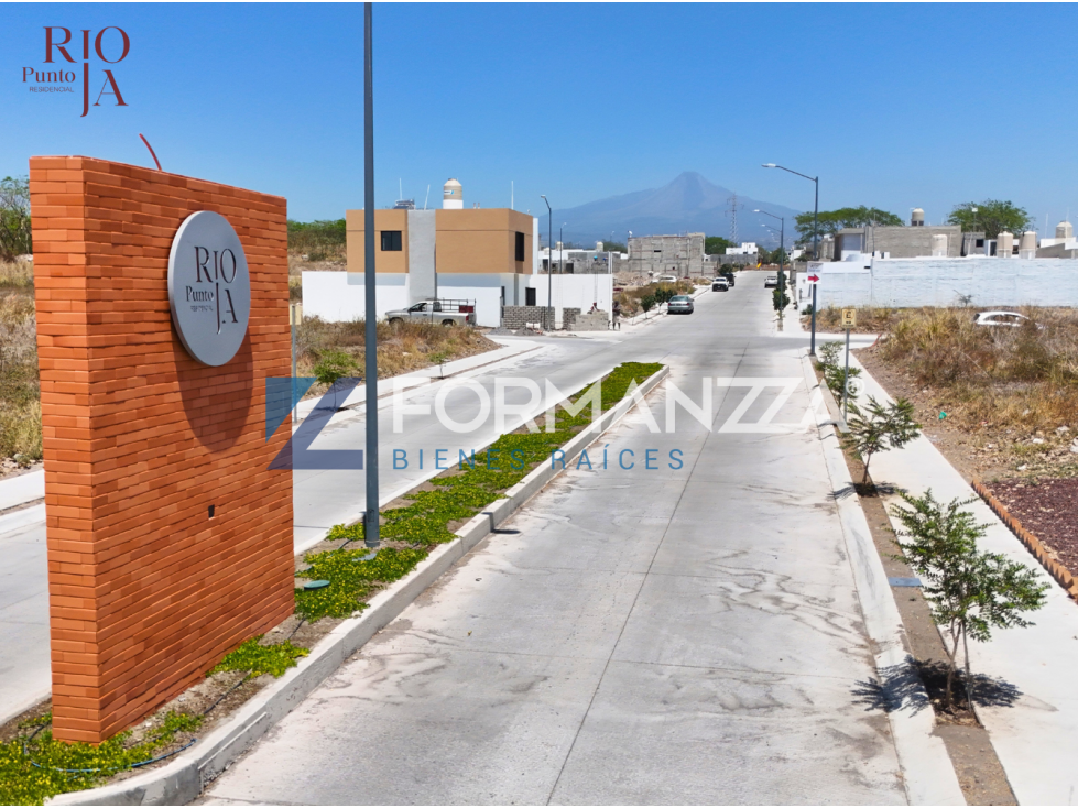 Casa Nueva en Venta en Residencial Punto Rioja en Colima, Col - 2
