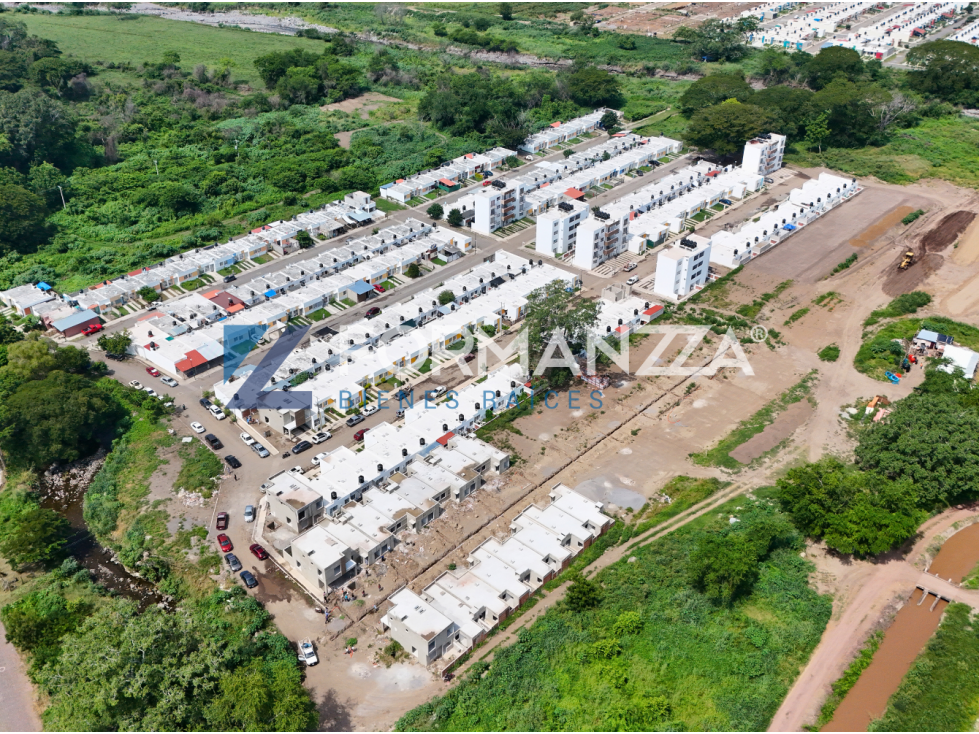 Casa Nueva "Mod. CEIBA" en Venta en Fracc. Bosques del Sur, Colima — foto 2