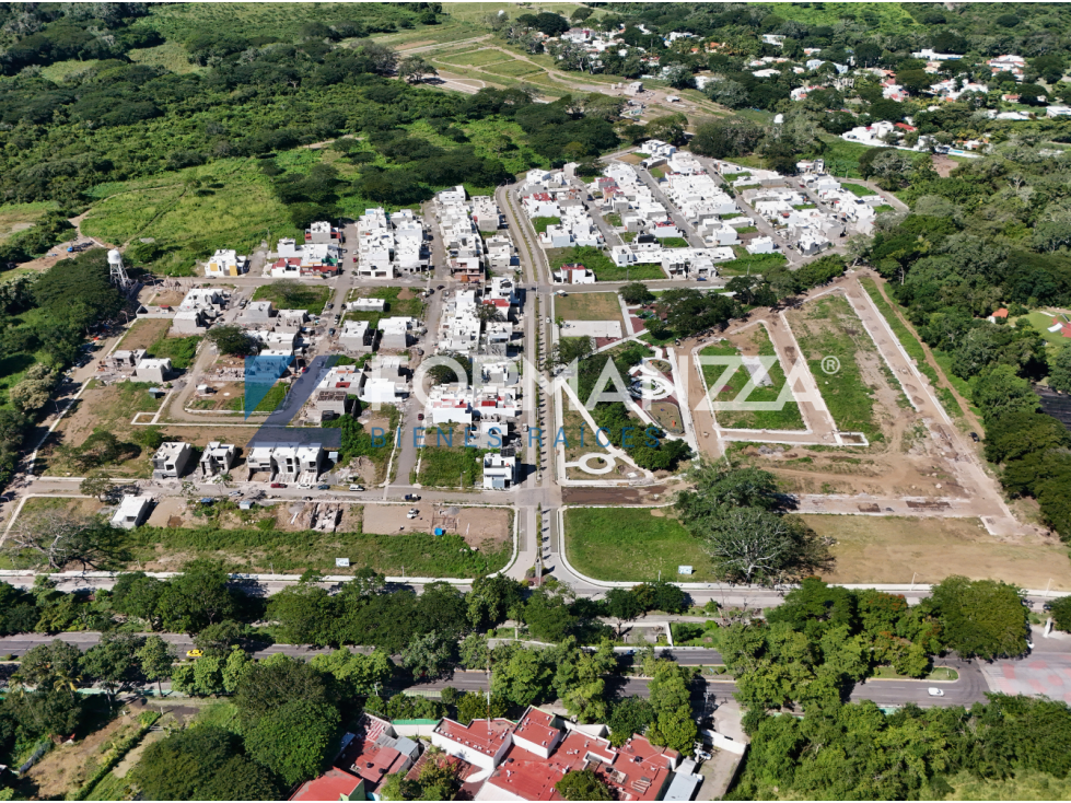 Lotes en Venta en el Residencial Real de Comala en Comala, Colima - 3