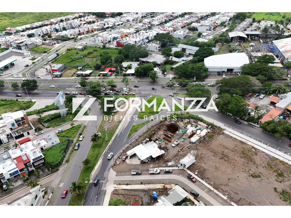 Terreno Comercial en Venta en Linda Vista en Villa de Álvarez, Colima - 3