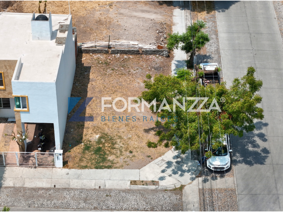 Terreno de Uso Mixto en Venta, Fracc. Margaritas, Colima - 2
