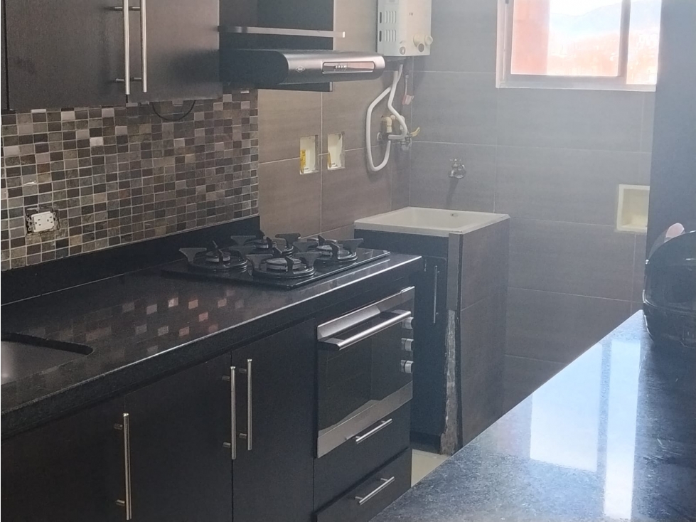 Hermoso Apartamento en Los Colores COD5011
