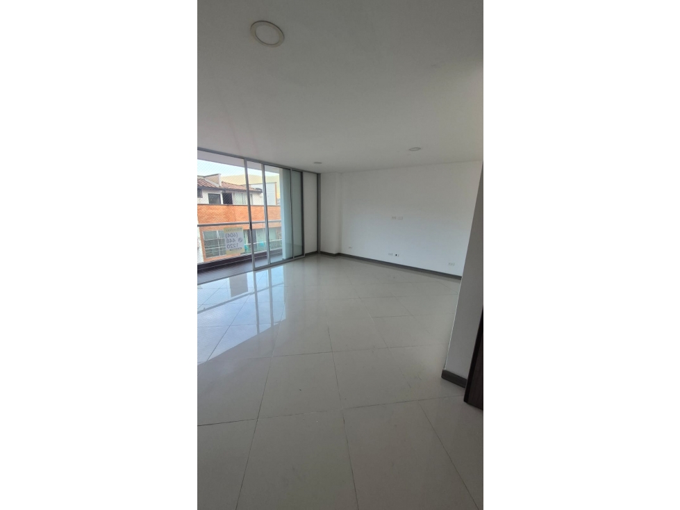 Espectacular apartamento en Envigado, Sector Alcalá COD2030 — foto 2