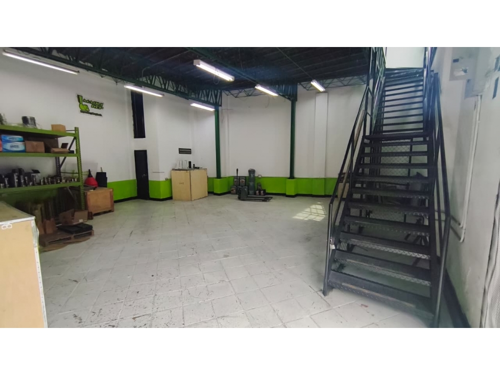 Bodega primer piso sector la 33 COD1046