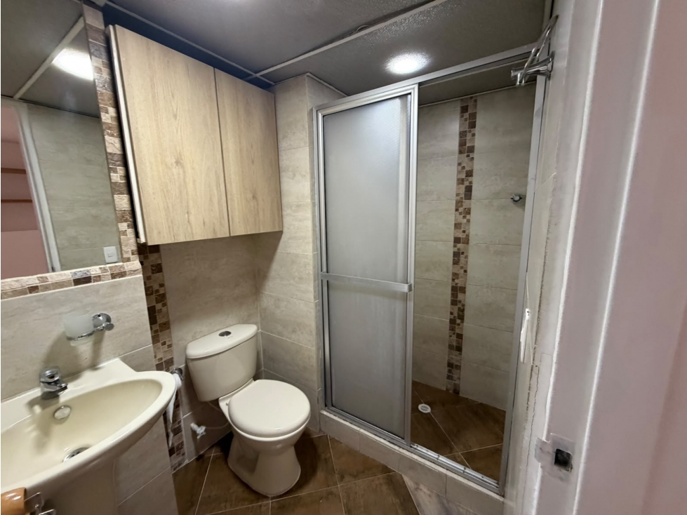 Hermoso apartamento en Laureles COD5050