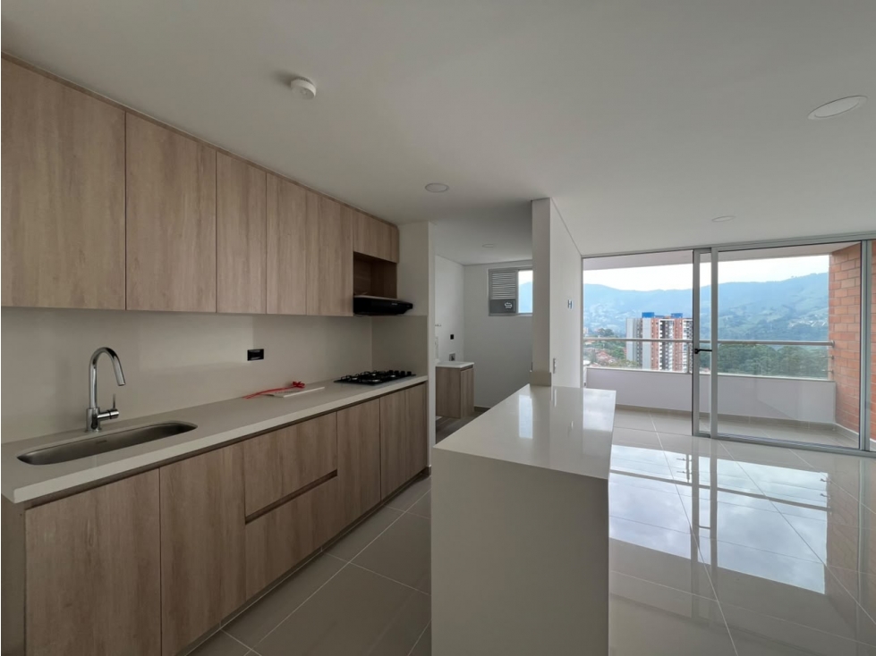 Hermoso apartamento Nuevo en la Estrella, sector Toledo COD3019