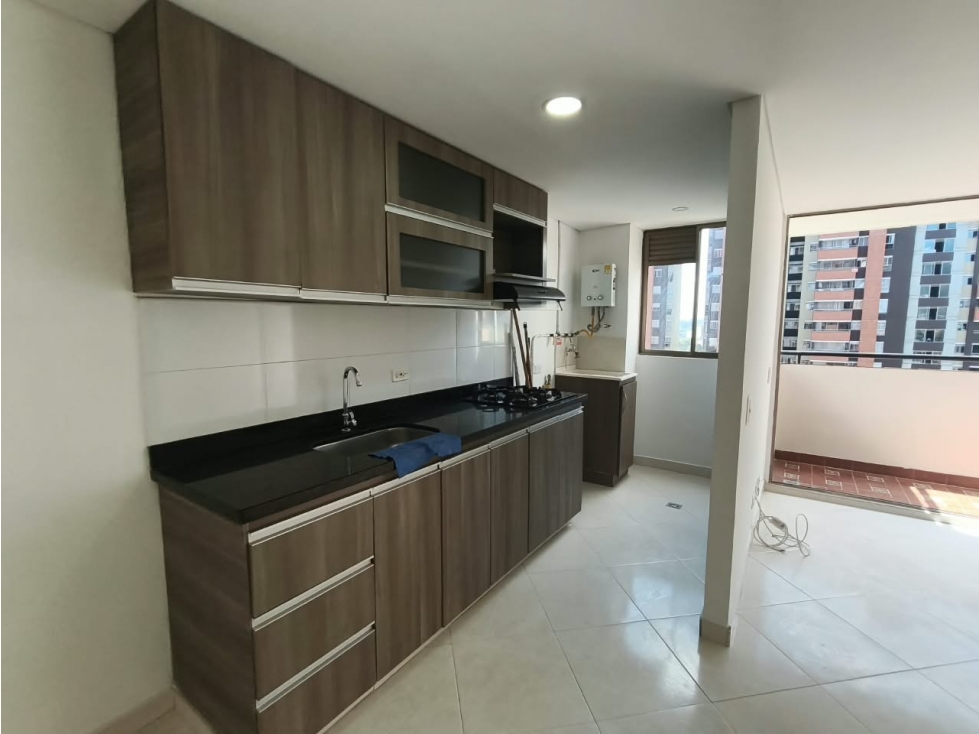 Hermoso apartamento en sector la Ferrería, La Estrella COD6049