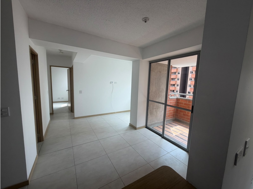 Hermoso apartamento cerca al parque del artista, Itagüi. COD5068 — foto 6