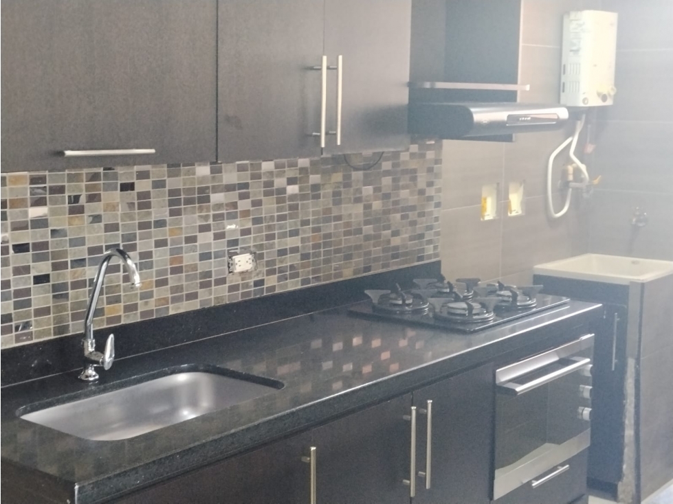Hermoso Apartamento en Los Colores COD5011 — foto 2